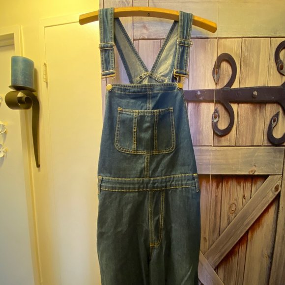Brand new, dark blue overall jeans, size xl - Picture 1 of 6